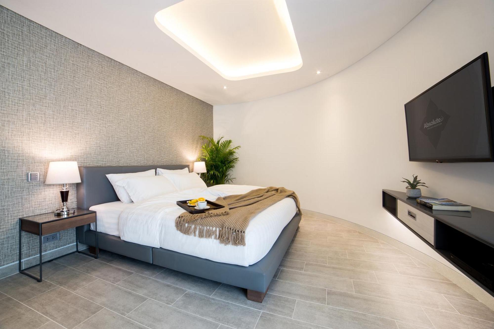 Lets Phuket Twin Sands Resort & Spa Patong ภายนอก รูปภาพ